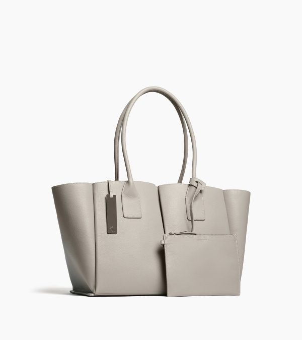 Elena large tote bag in grained leather - Image 3