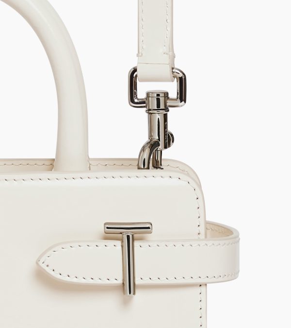 Emilie small handbag in patent leather - Image 2