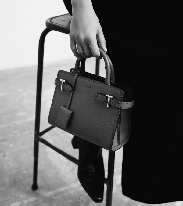 Small Emilie handbag in grained and smooth leather - Image 4