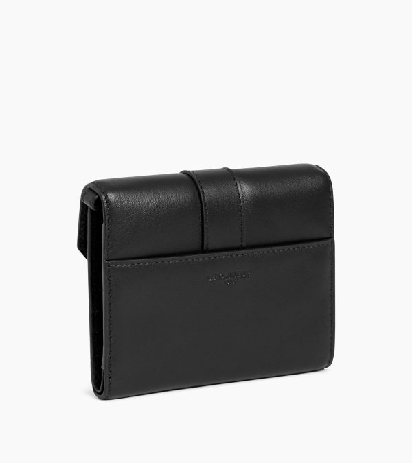 Pia card holder with detachable shoulder strap in  smooth leather - Image 3